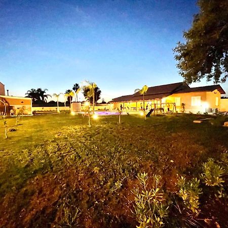 Villa Nunzia Con Piscina, Sauna E Idromassaggio. Флоридия Экстерьер фото