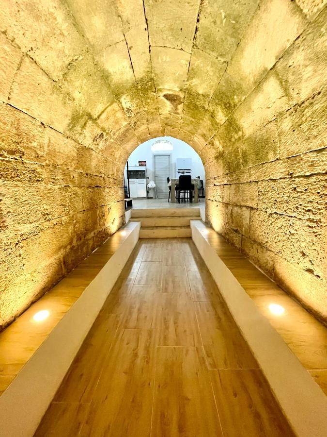Villa Nunzia Con Piscina, Sauna E Idromassaggio. Флоридия Экстерьер фото