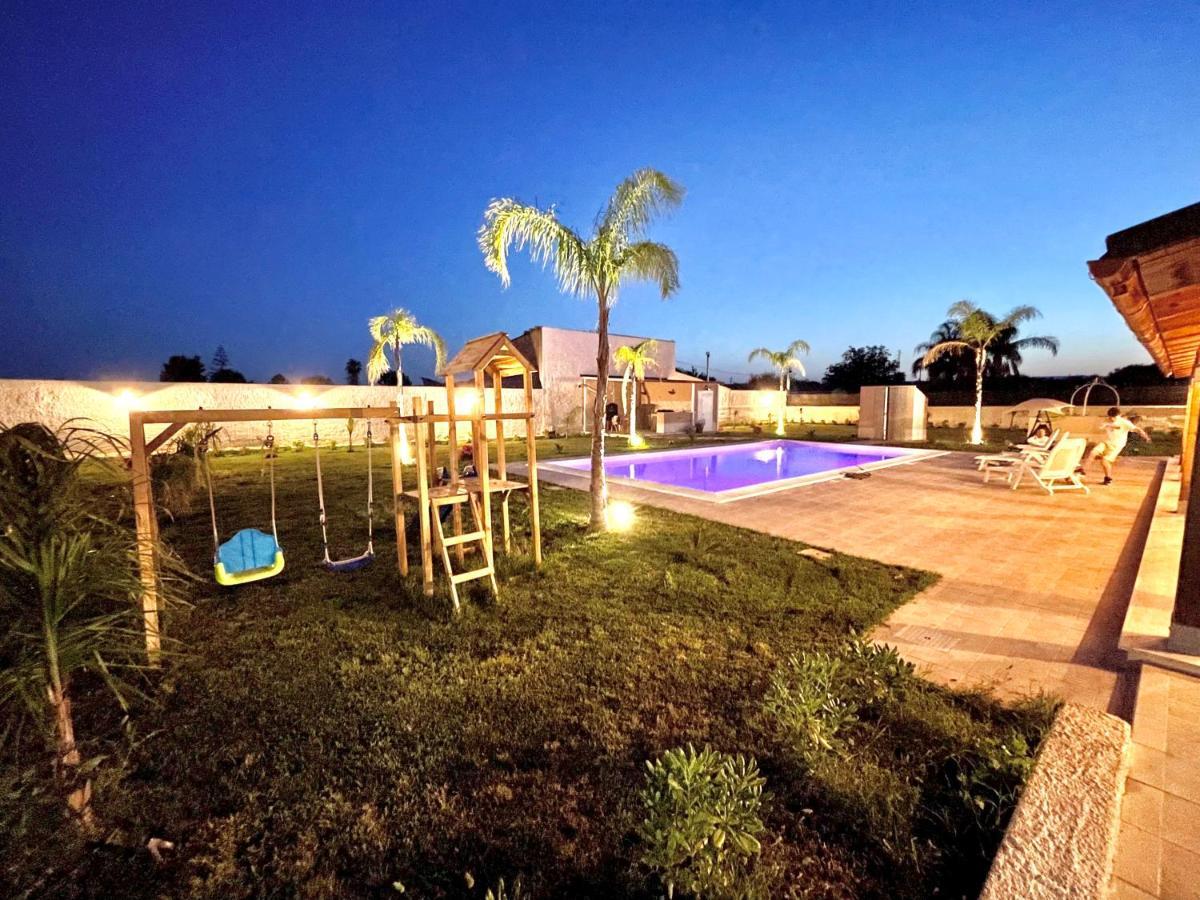 Villa Nunzia Con Piscina, Sauna E Idromassaggio. Флоридия Экстерьер фото